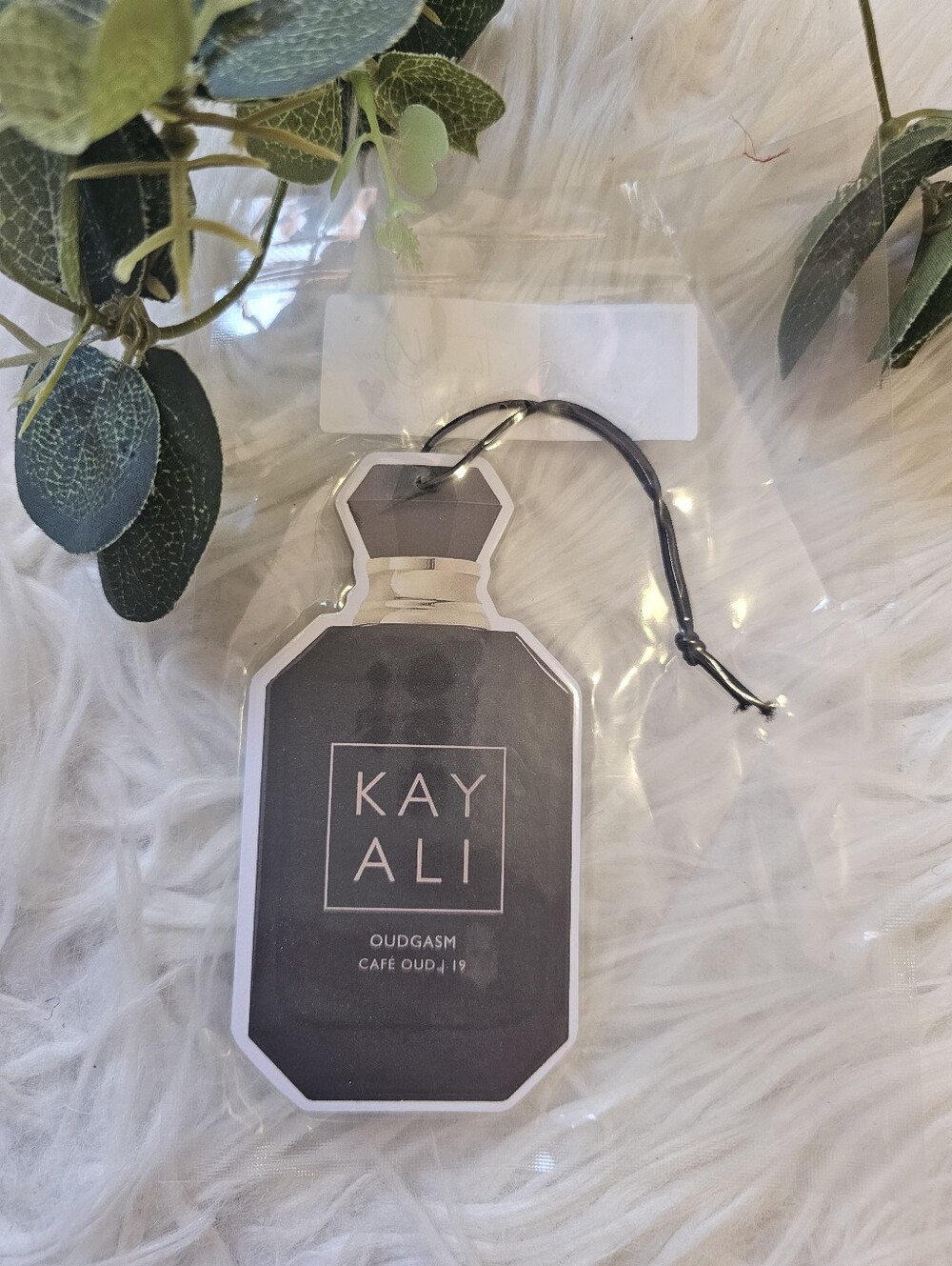 Beauty Bundle: PICK 1 - Picture 12 of 16